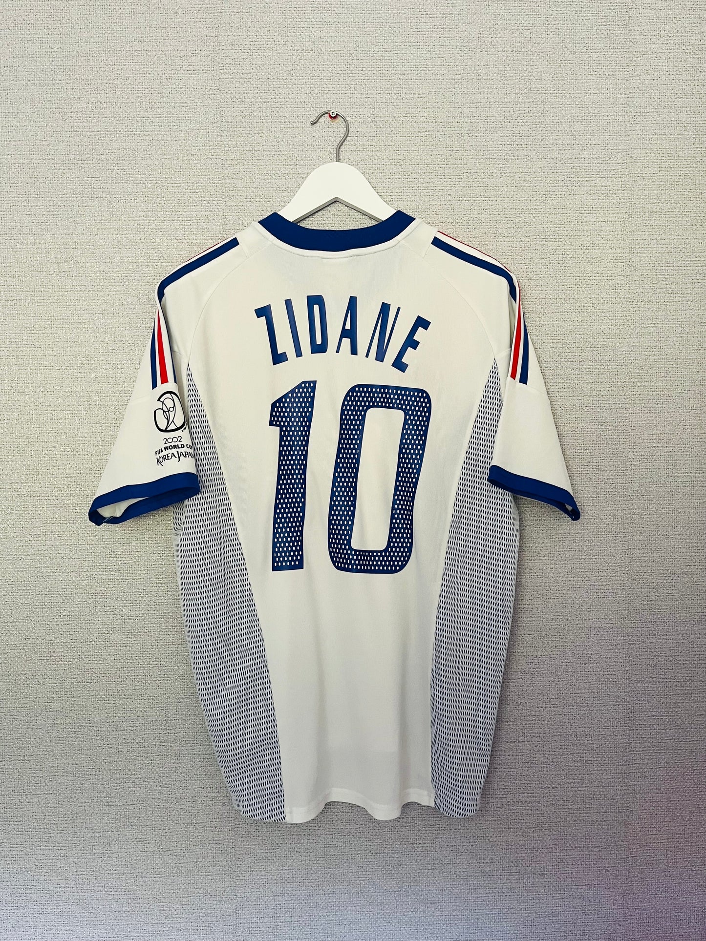 France away football shirt          W/C 2002 Zidane Large