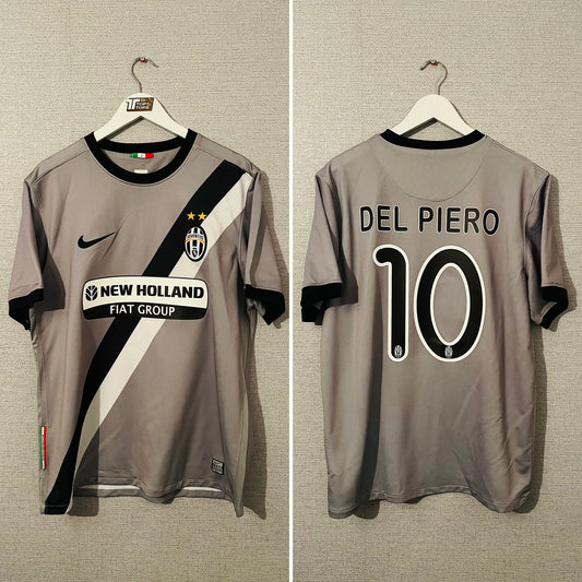 Juventus away football shirt 2009/11 Del Piero Large