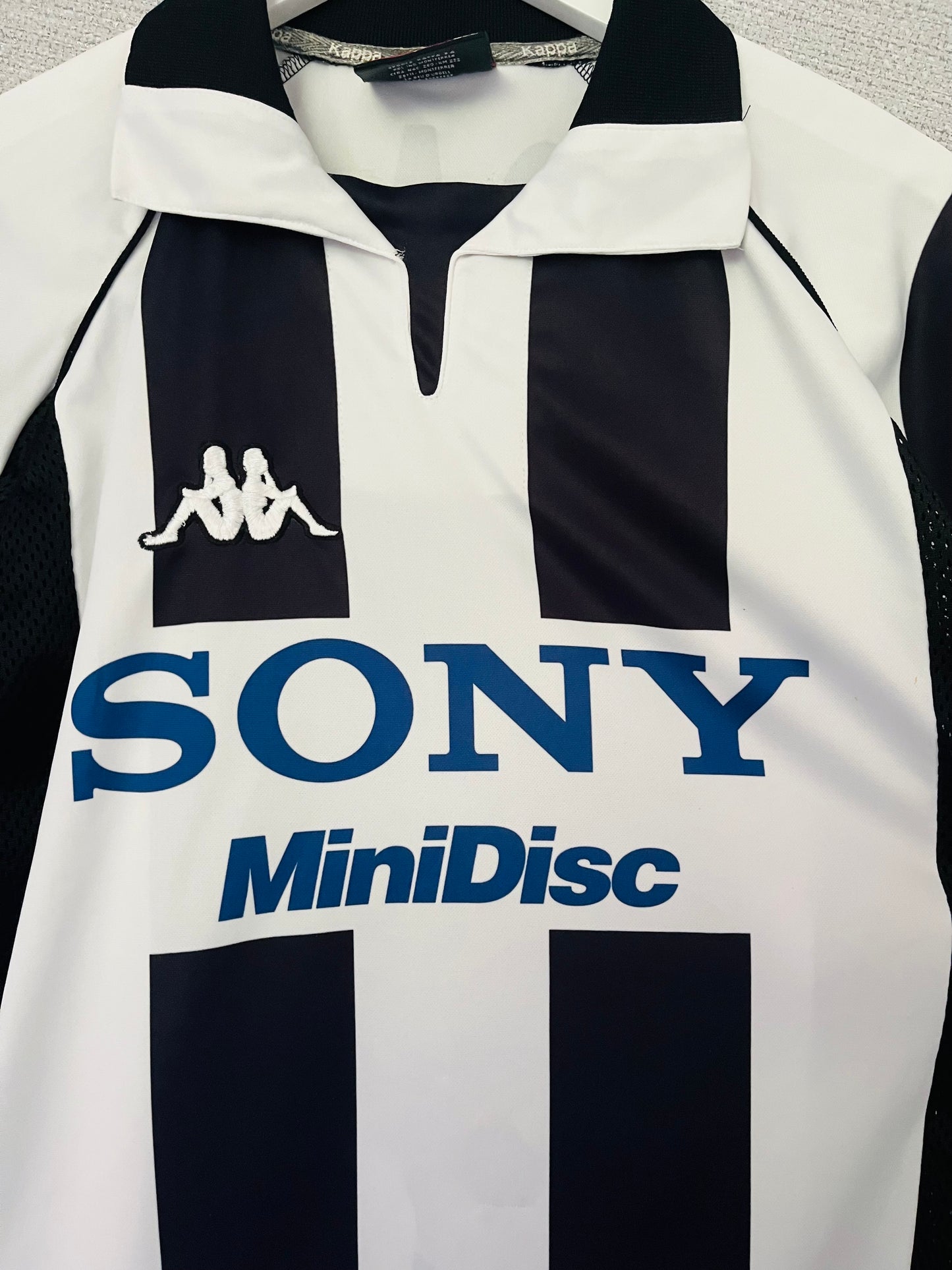 Juventus home football shirt 1997/98 Zidane Large