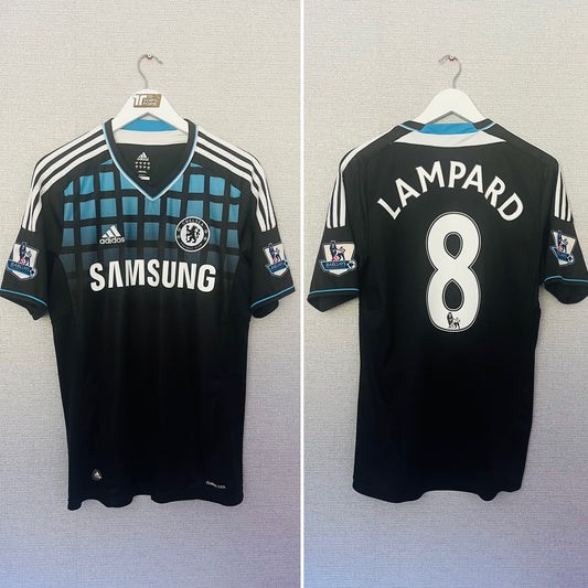 Chelsea away football shirt 2011/12 Lampard Medium
