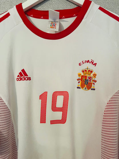 Spain away football shirt
W/C 2002 Xavi XXL
