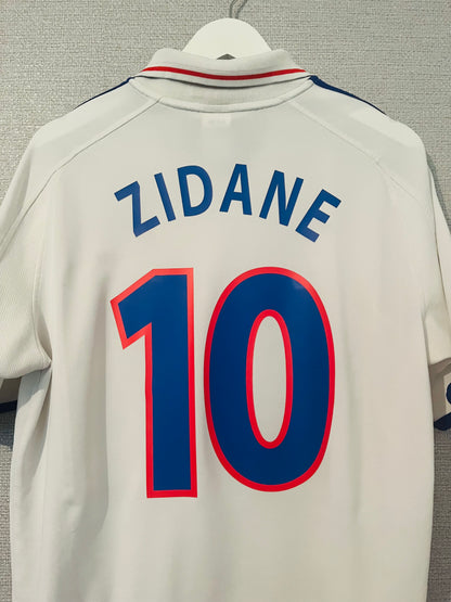 France away football shirt
Euro 2000 Zidane Large