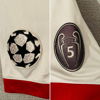 Bayern Munich third football shirt 2017/18 James Medium