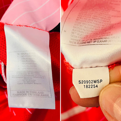 South Korea home football shirt
W/C 2002 Park Ji- Sung Large