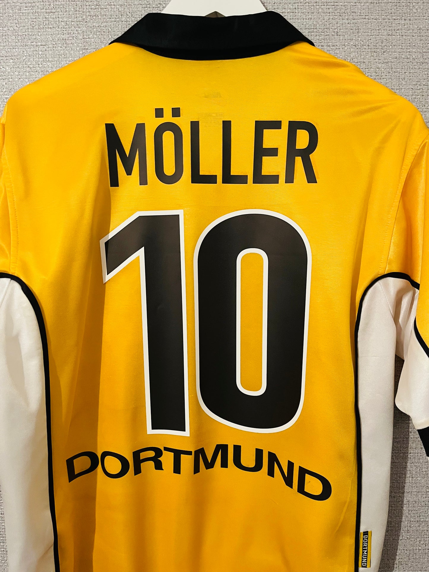 Borussia Dortmund home football shirt 1998/2000 Moller Medium