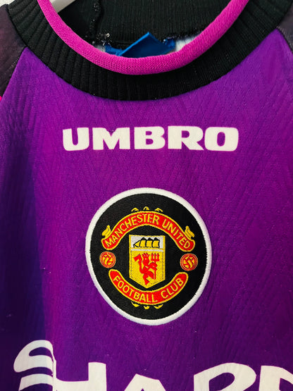 Manchester United goalkeeper football shirt 1996/97 Medium