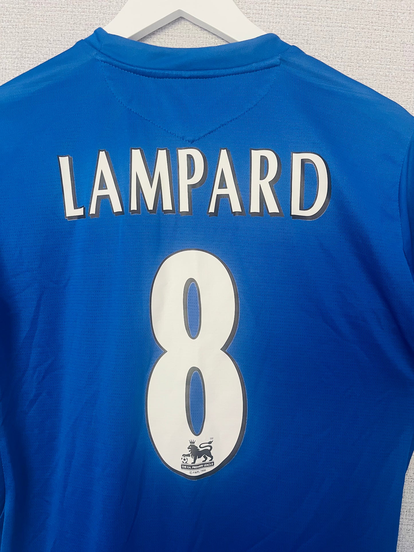 Chelsea home football shirt 2005/06 Lampard Medium