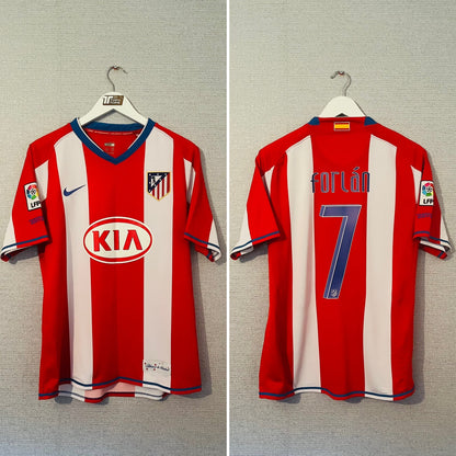 Atletico Madrid home football shirt
2007/08 Forlan Medium
