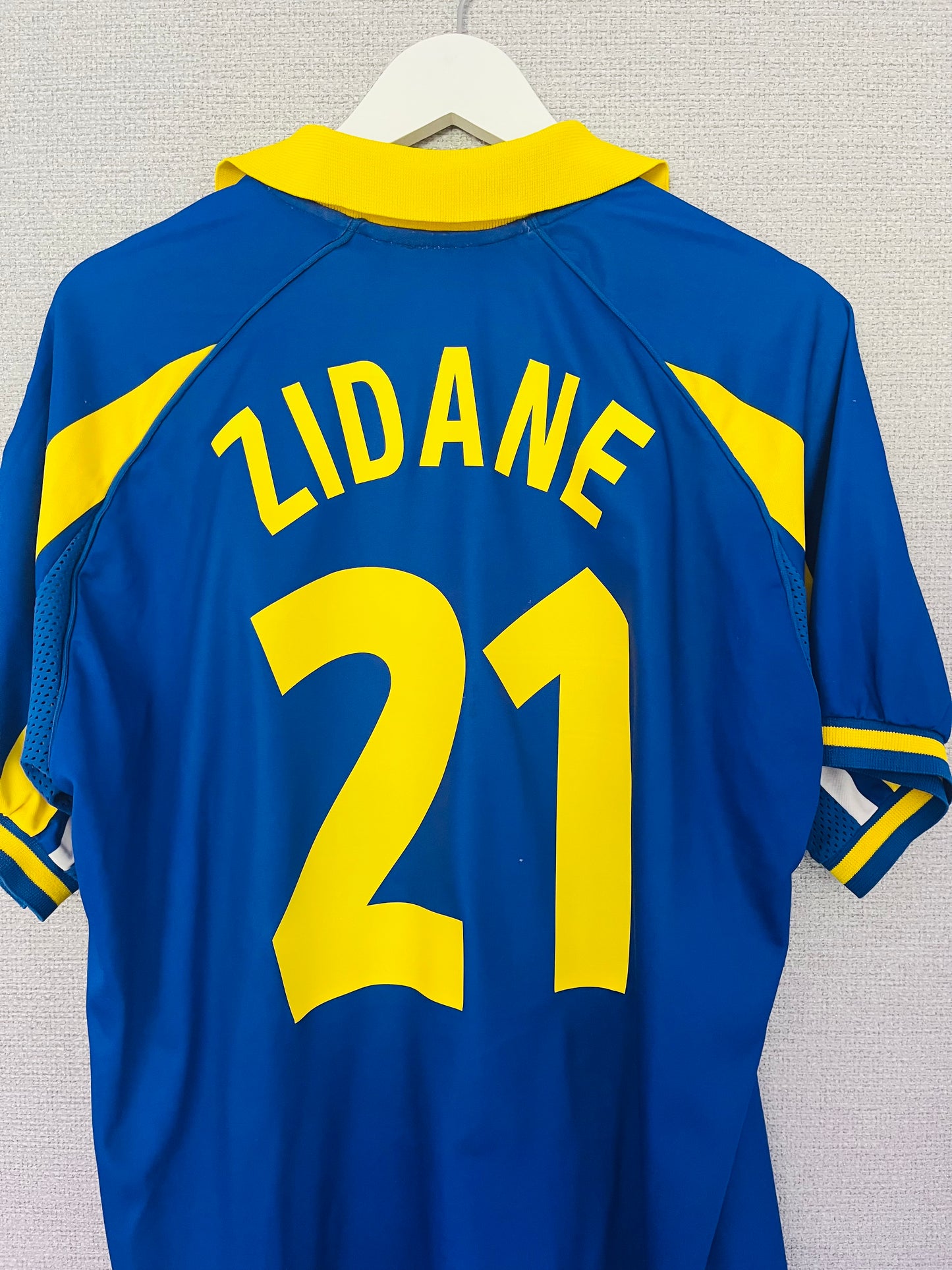 Juventus third football shirt 1998/99 Zidane XL