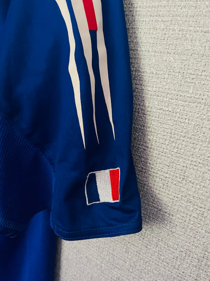 France home football shirt
Euro 2004 Zidane XL
