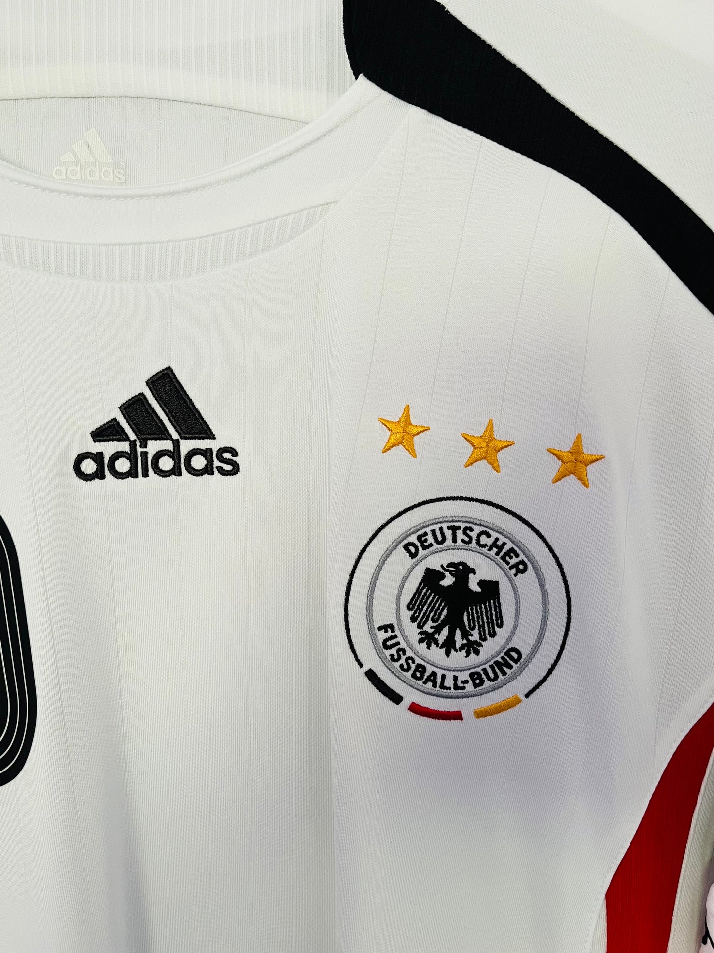 Germany home football shirt
W/C 2006 Podolski XL