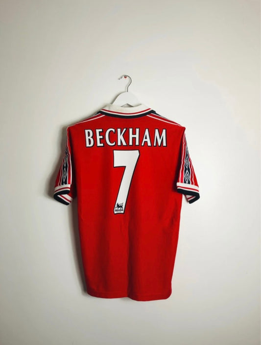 Manchester United home football shirt Beckham Medium