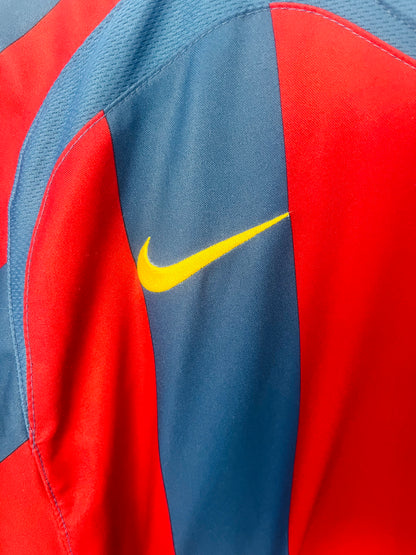 Barcelona home football shirt 2004/05 Messi Medium