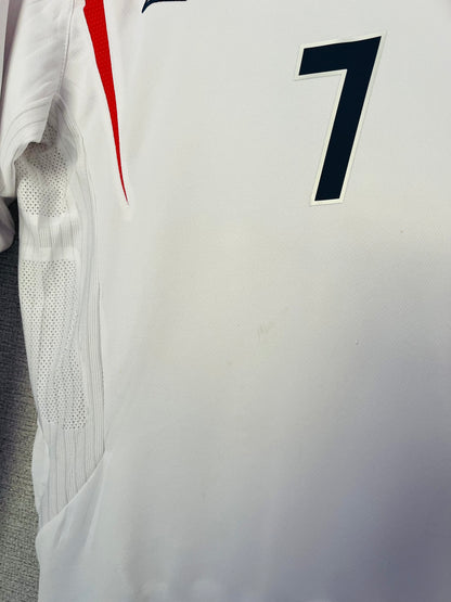 England home football shirt
W/C 2006 Beckham Medium