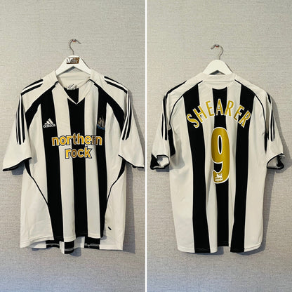 Newcastle United home football shirt 2005/07 Shearer Large