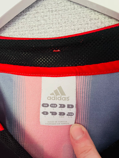 AC Milan home football shirt 2004/05 Maldini Large