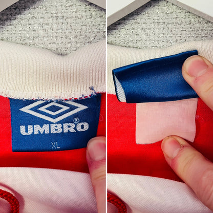 Manchester United home football shirt
1992/94 Hughes XL