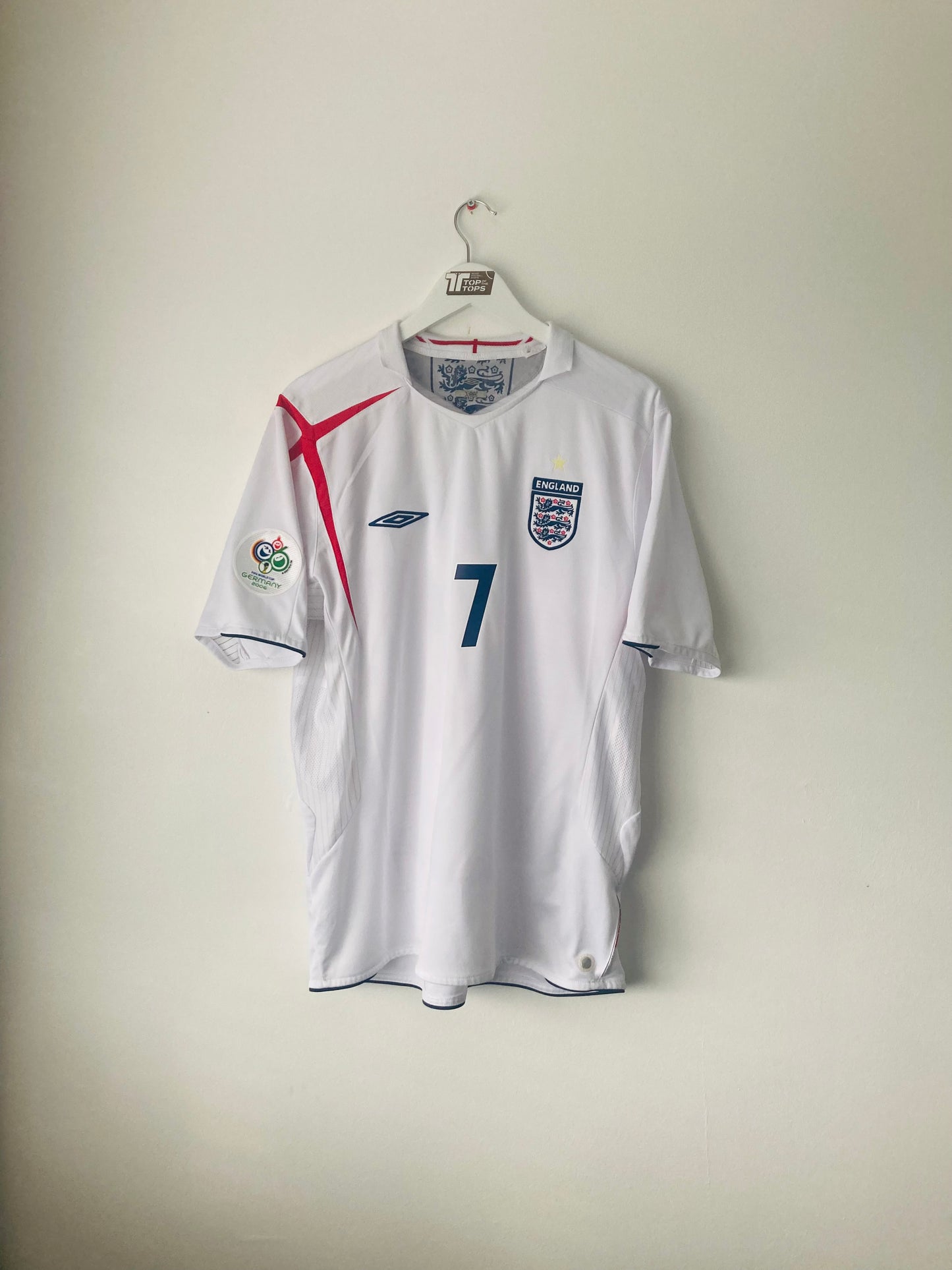 England home football shirt

World Cup 2006 Beckham XL