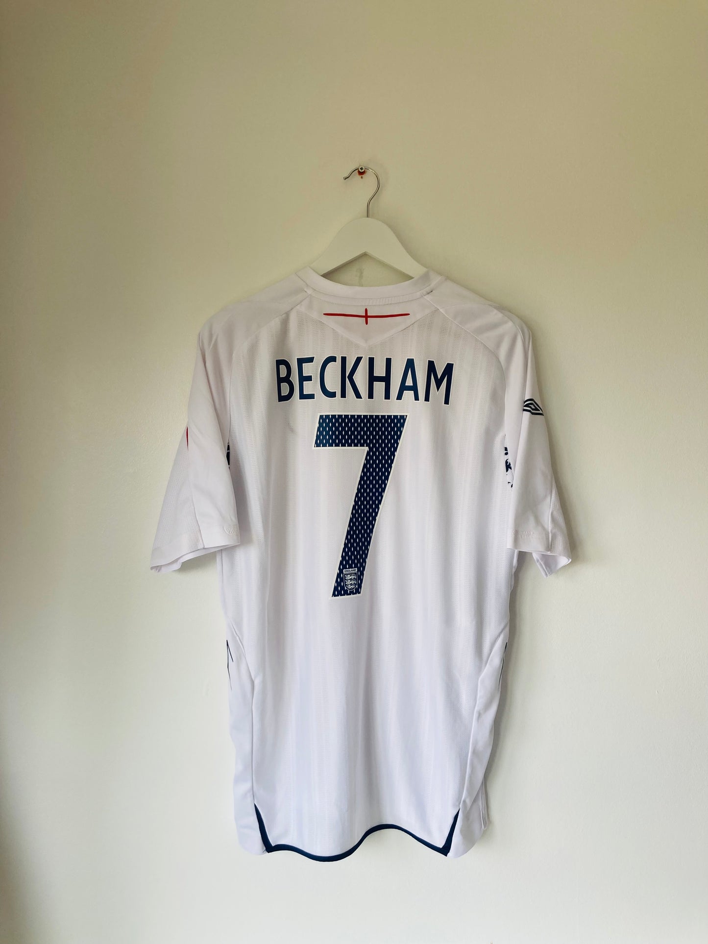 England home football shirt 2007/09 Beckham Large