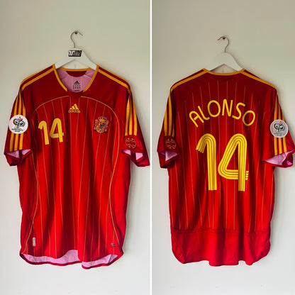 Spain home football shirt            W/C 2006 Alonso XL