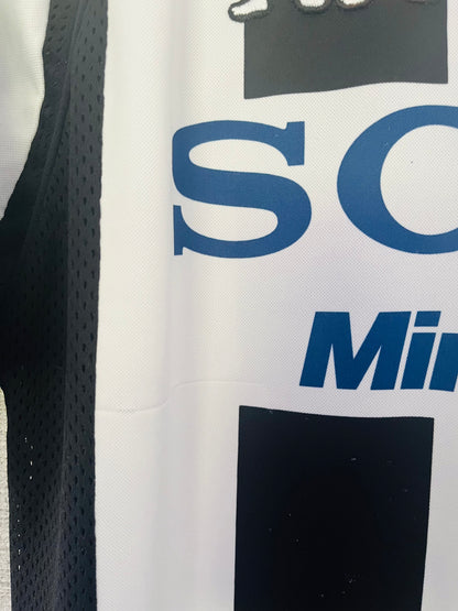 Juventus home football shirt 1997/98 Zidane Medium