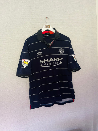 Manchester United away football shirt 1999/2000 Beckham Large