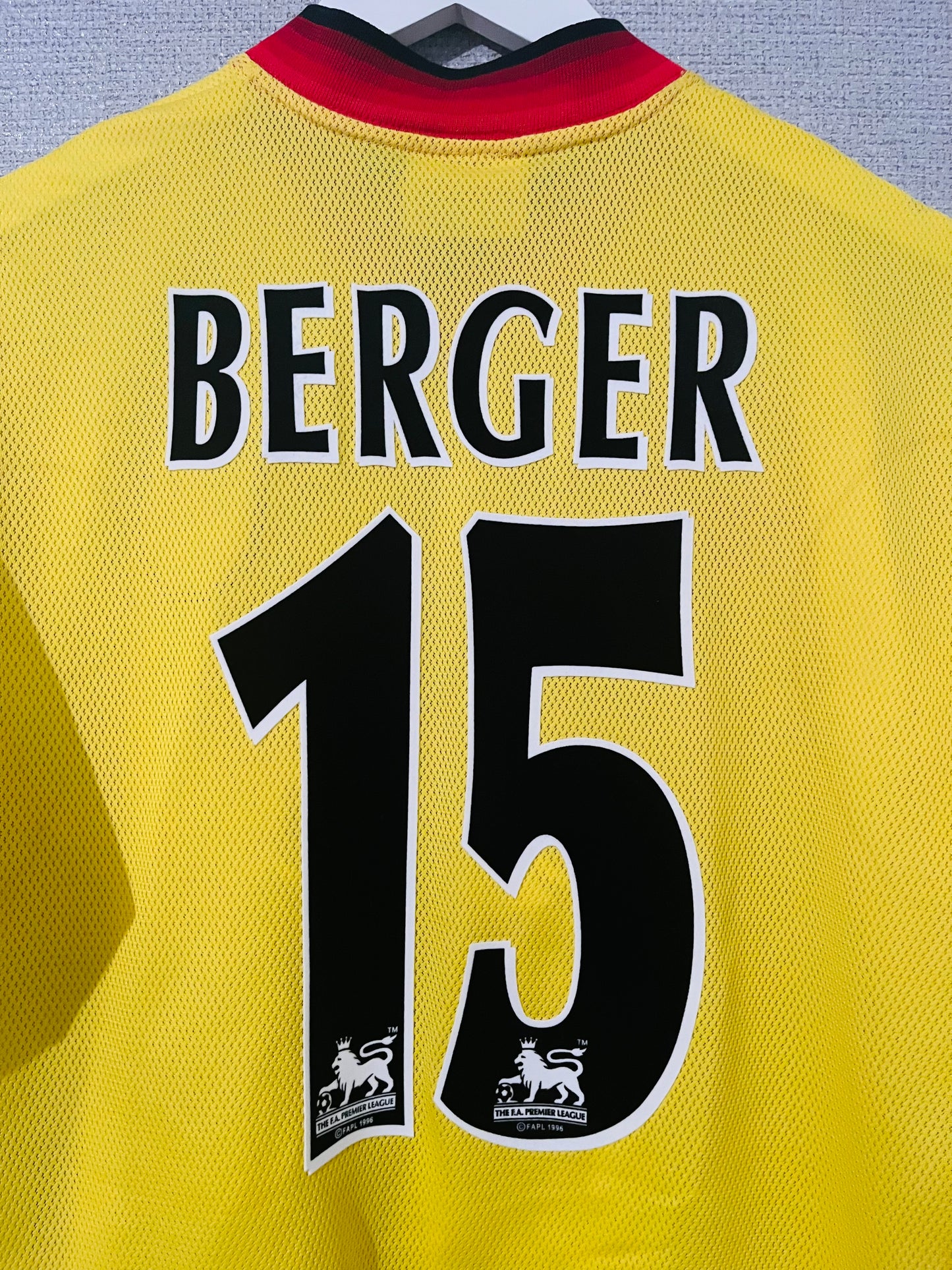 Liverpool away football shirt 1997/99 Berger Medium