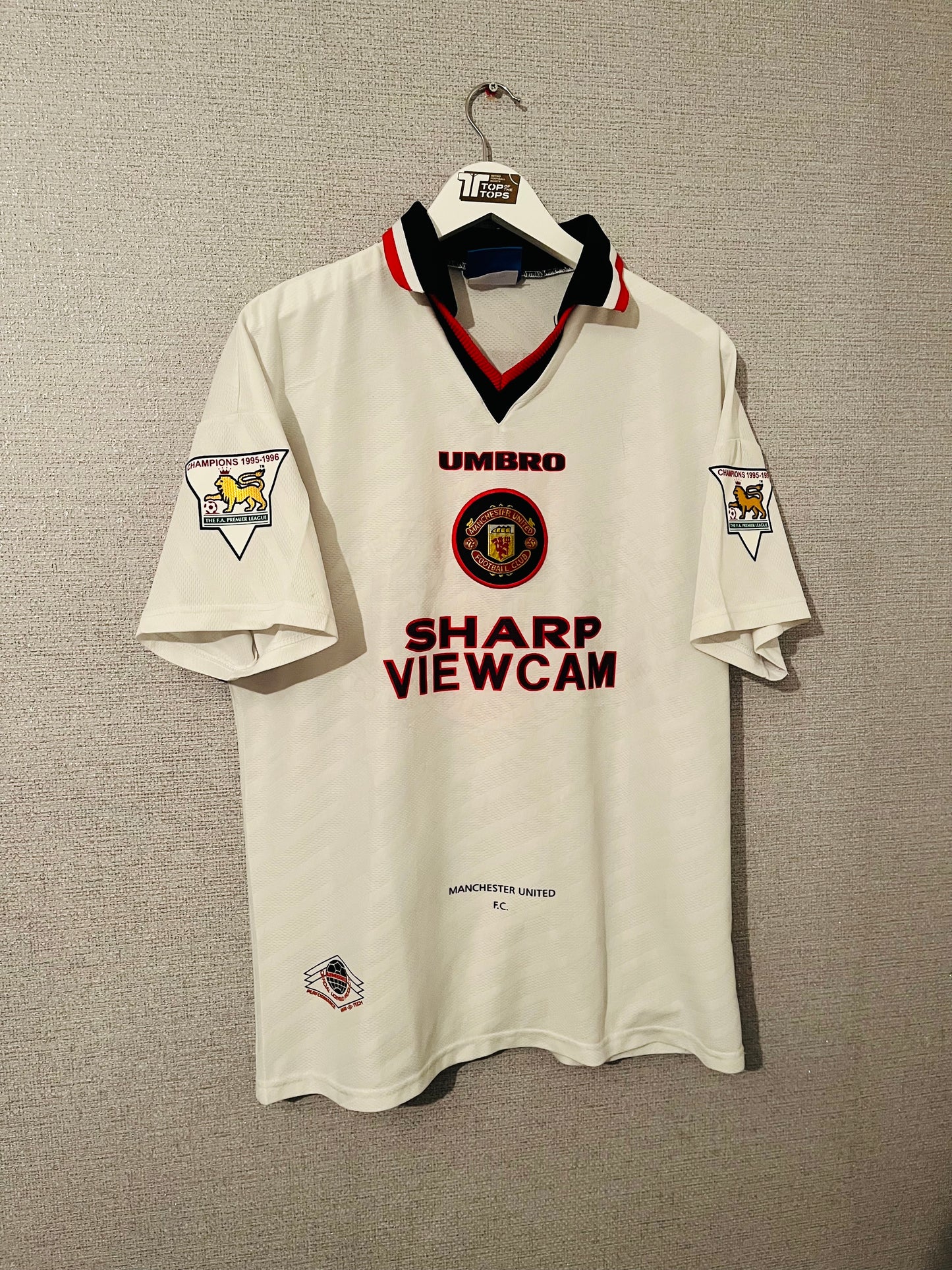 Manchester United away football shirt 1996/97 Cantona Large