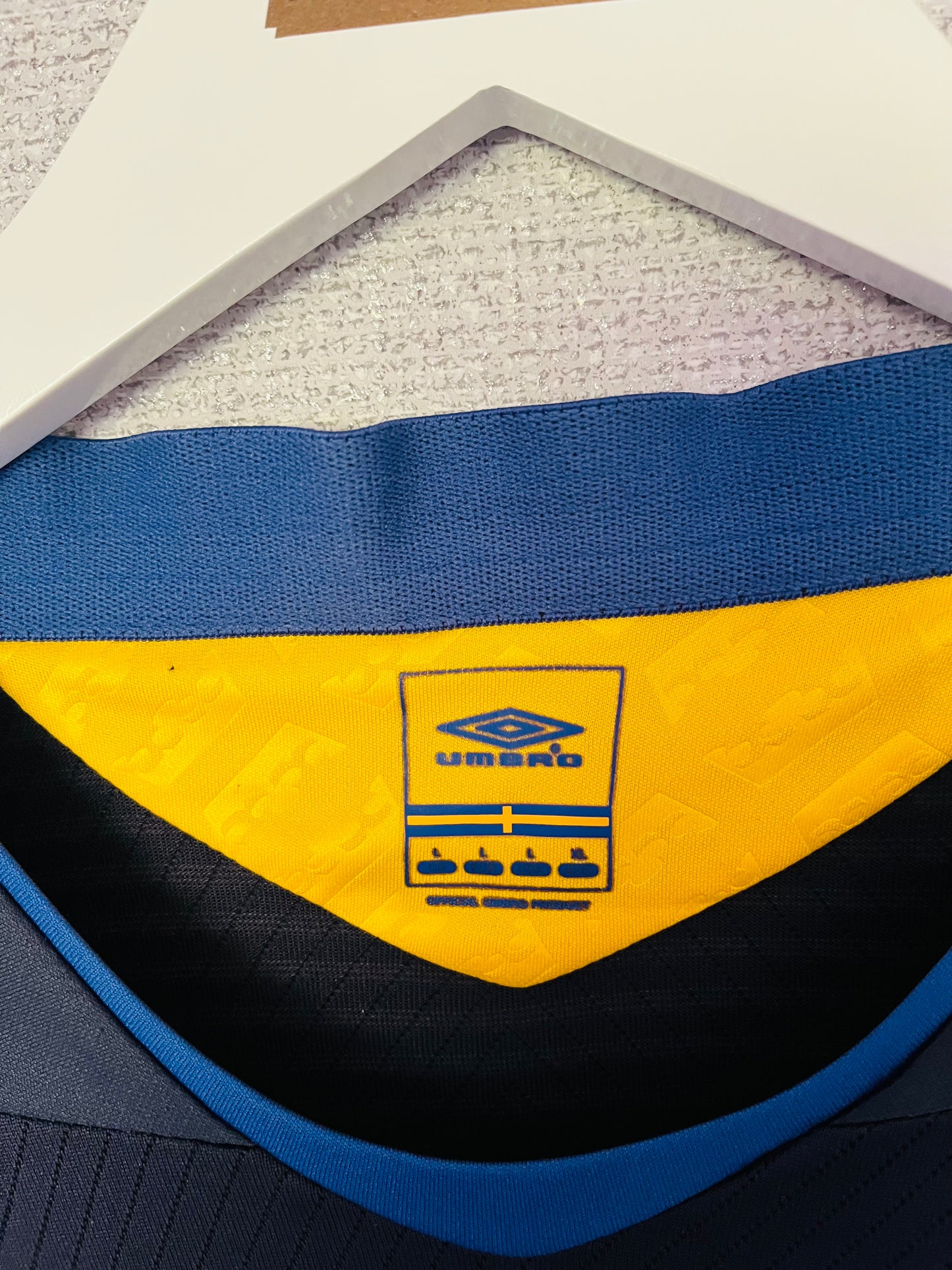 Sweden away football shirt
2008/09 Ibrahimovic Large