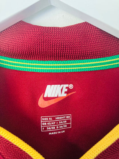 Portugal home football shirt
1998/99 Rui Costa XL