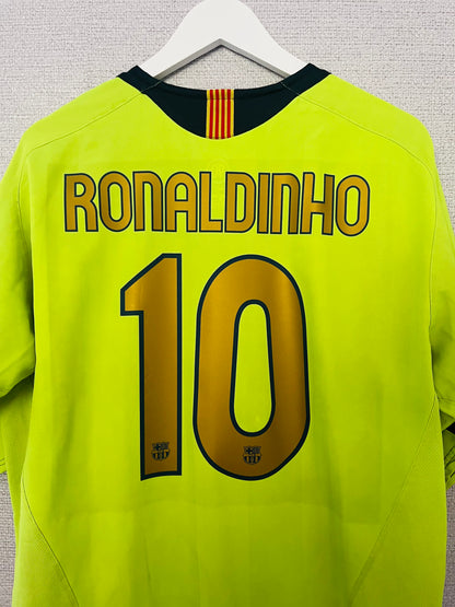 Barcelona third football shirt 2006/07 Ronaldinho XL
