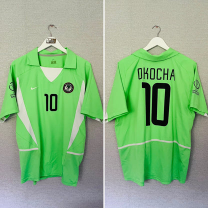 Nigeria home football shirt         W/C 2002 Okocha Large