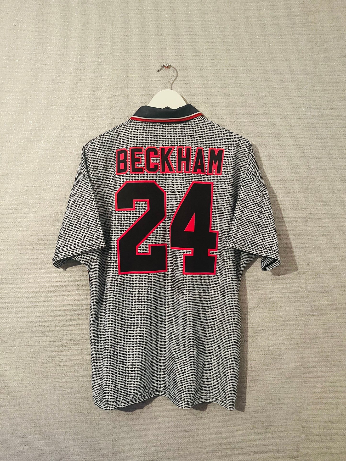 Manchester United away football shirt 1995/96 Beckham Large