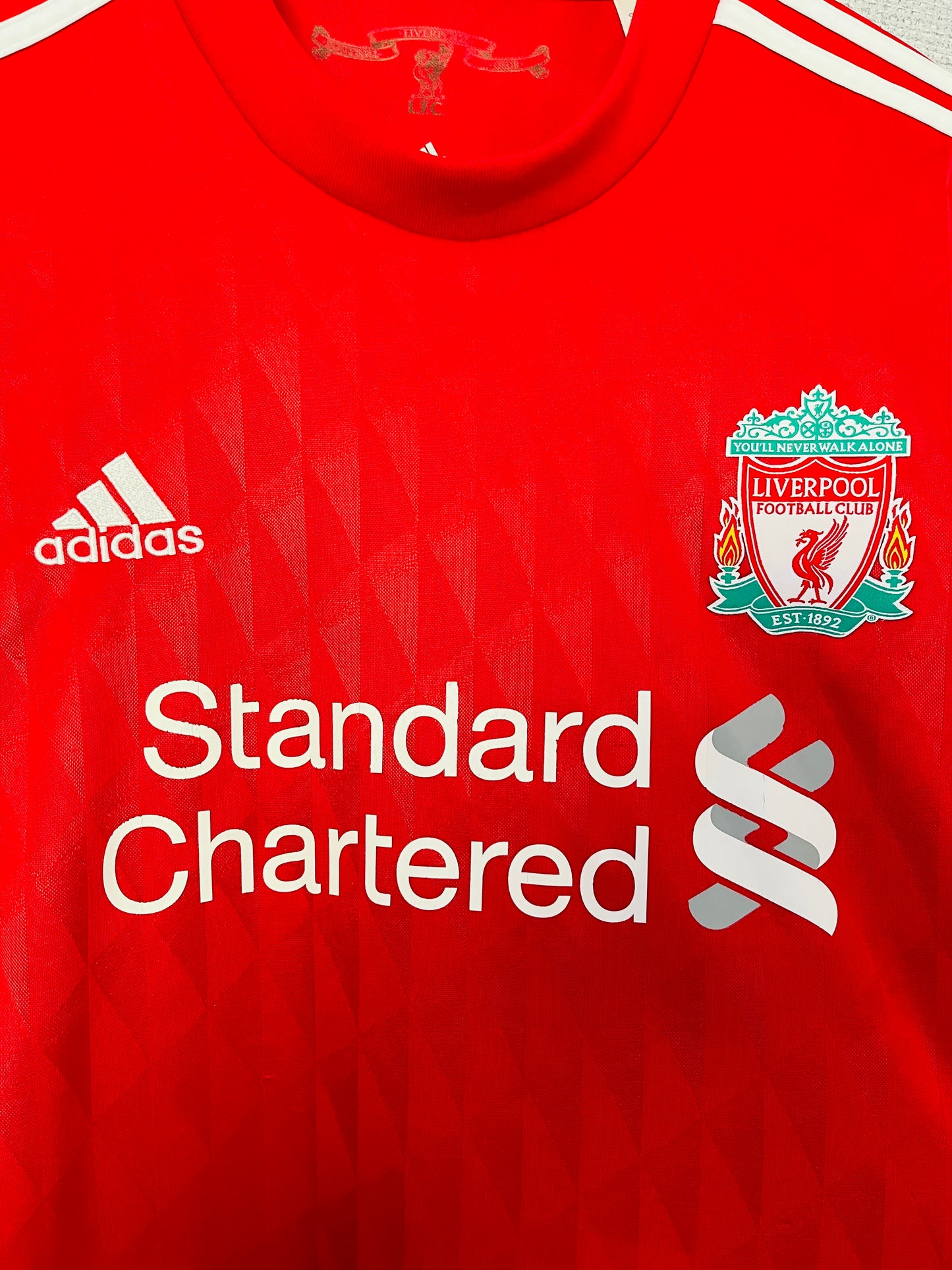 Liverpool home football shirt 2010/12 Suarez Medium