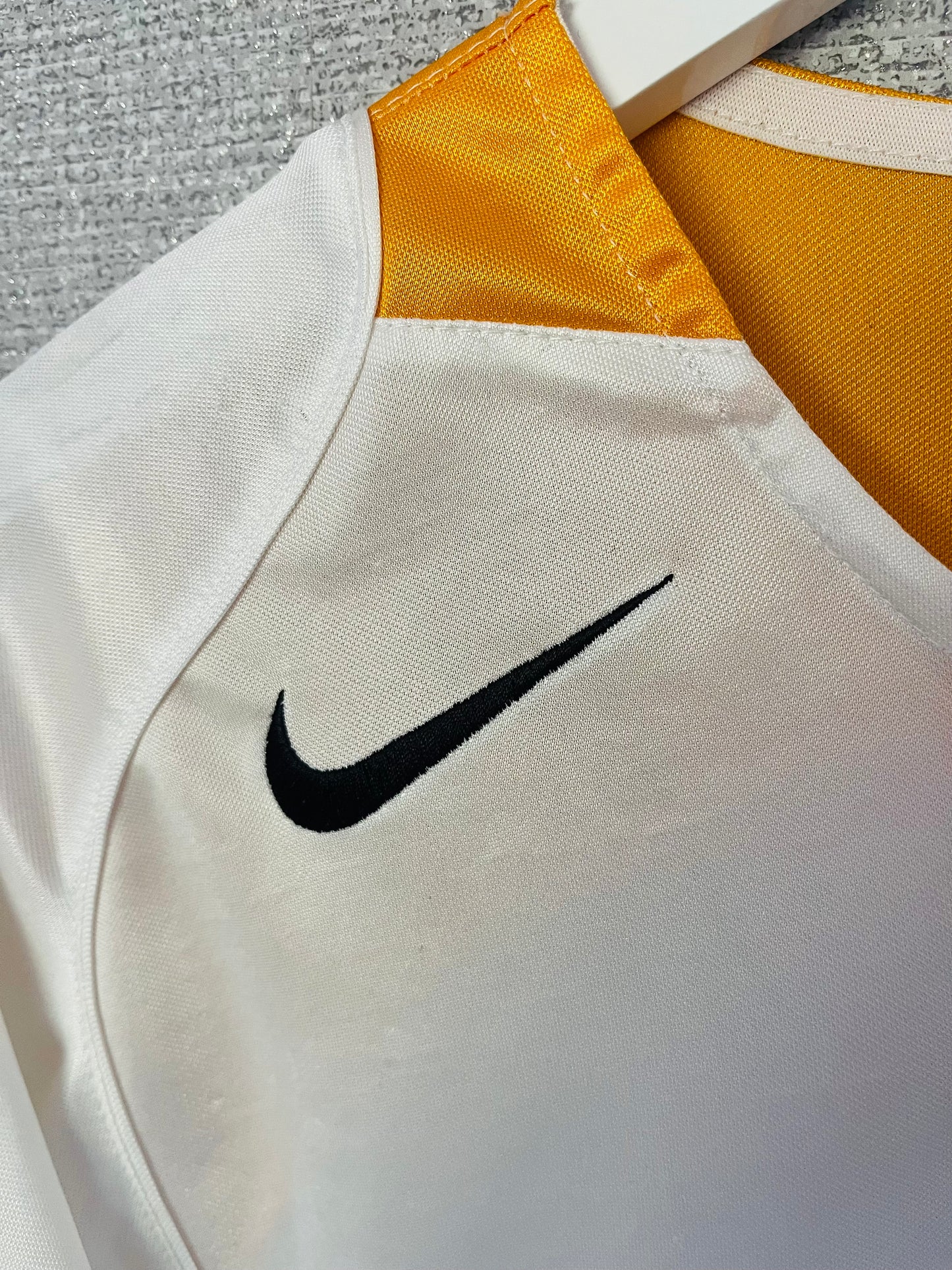 Kaizer Chiefs away football shirt 2004/05 medium
