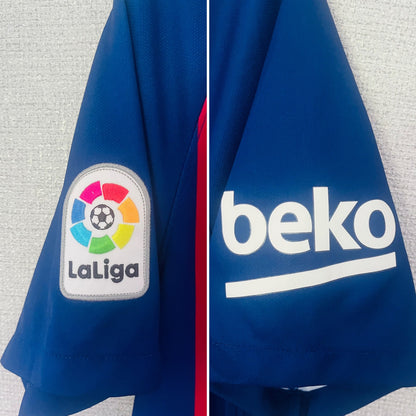 Barcelona home football shirt
2018/19 Messi Medium
