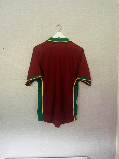 Portugal home football shirt 1997/98 Large