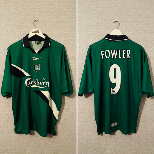 Liverpool away football shirt
1999/2000 Fowler XL