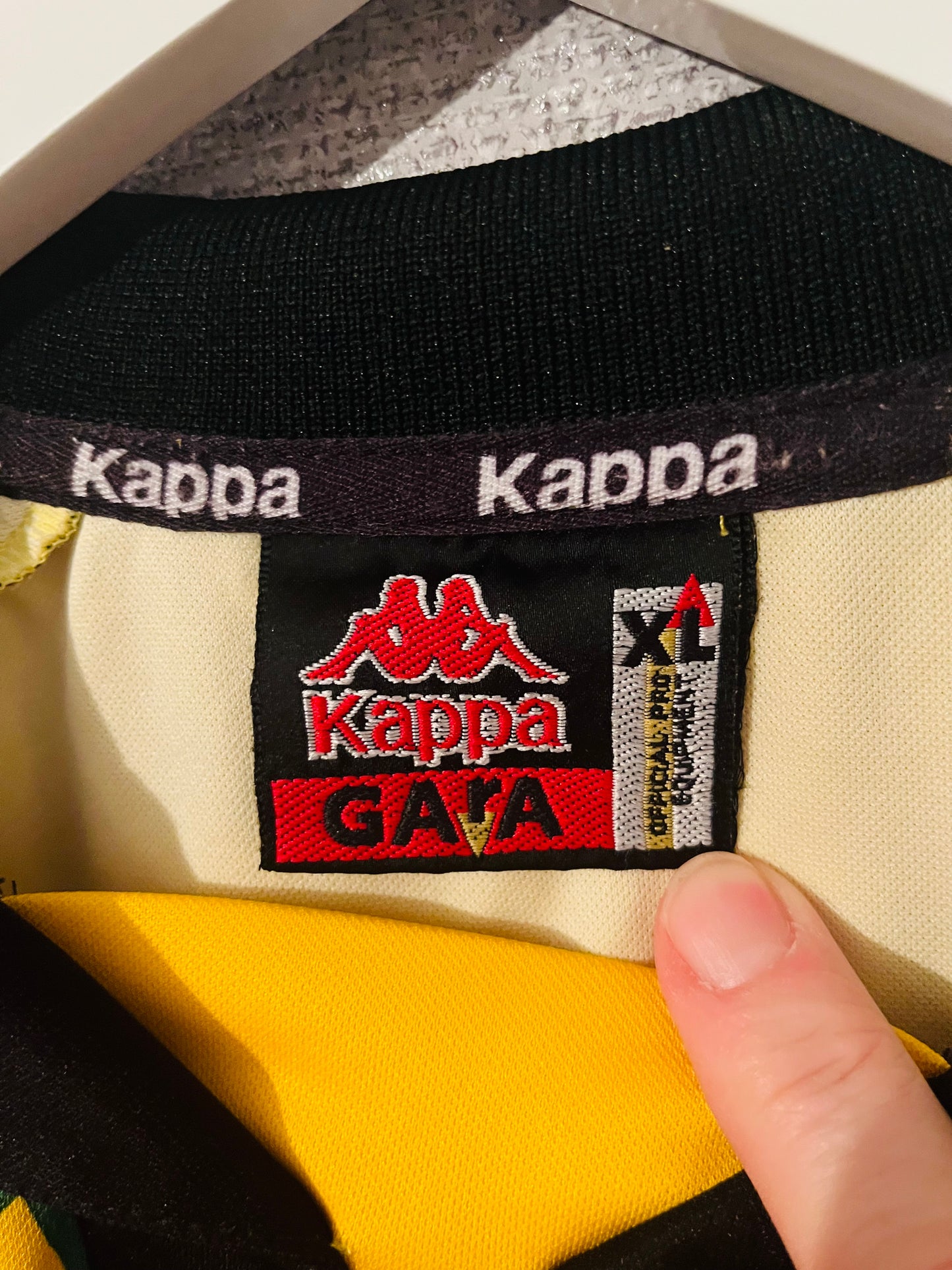 Jamaica home football shirt
W/C 1998 Large