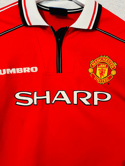 Manchester United home football shirt 1999/2000 Beckham XL