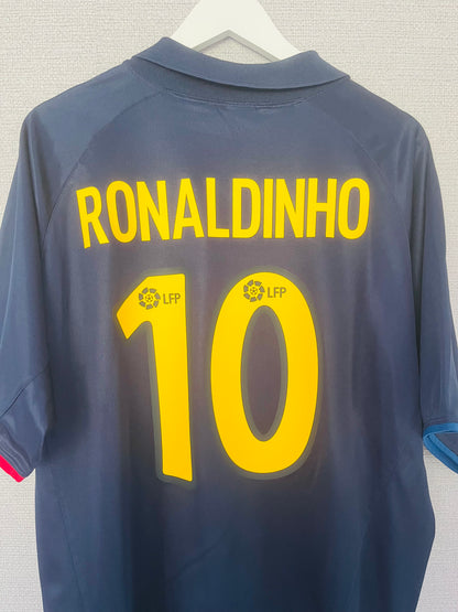 Barcelona away football shirt 2003/04 Ronaldinho XL