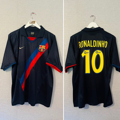 Barcelona away football shirt 2003/04 Ronaldinho Large