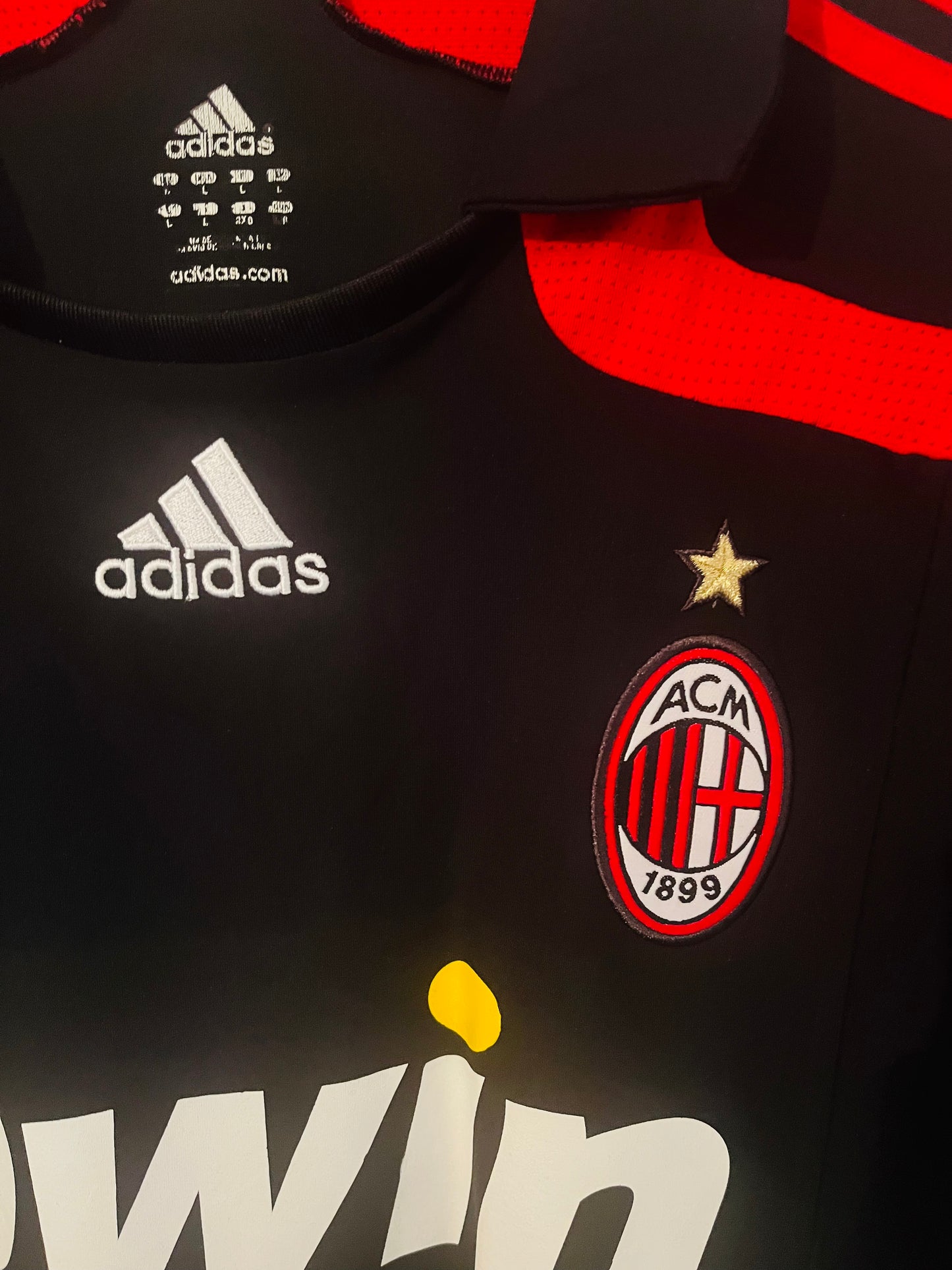 AC Milan third football shirt 2007/08 Kaka Large