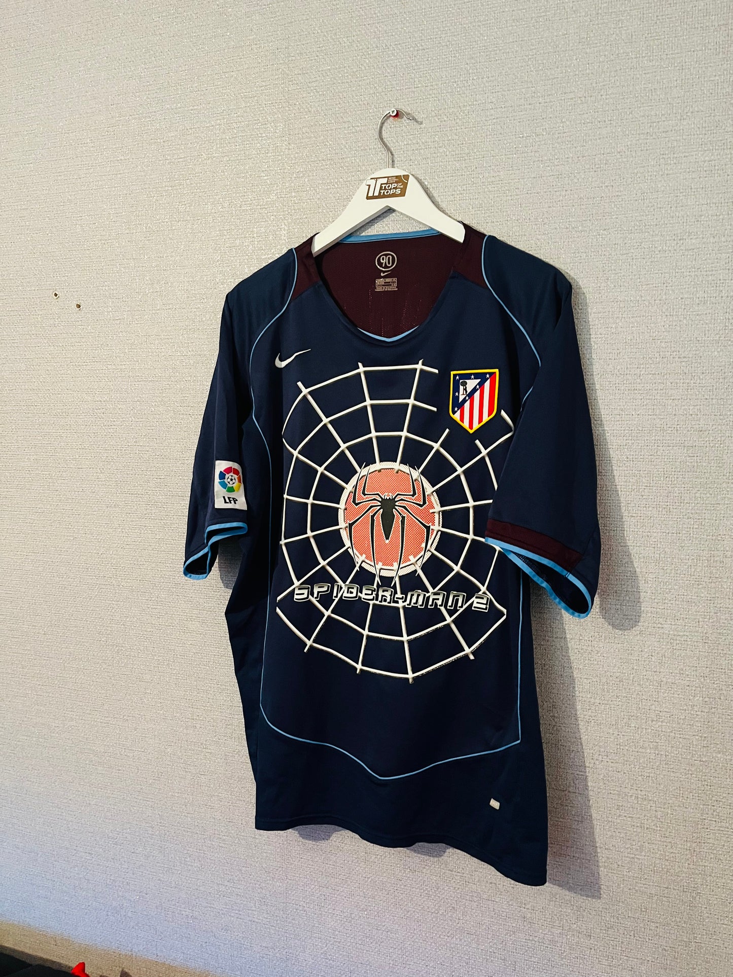 Atletico Madrid away football shirt
2004/05 Torres XXL