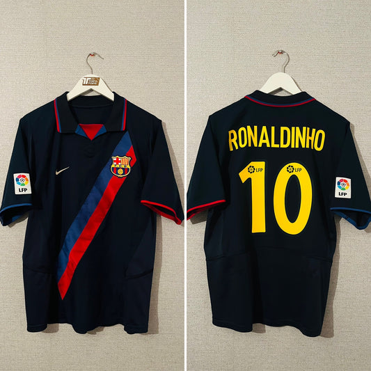 Barcelona away football shirt 2003/04 Ronaldinho Large