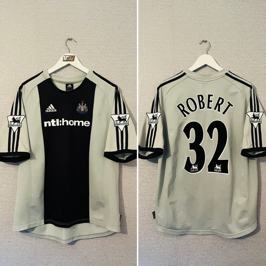 Newcastle United away football shirt 2002/03 Robert XL
