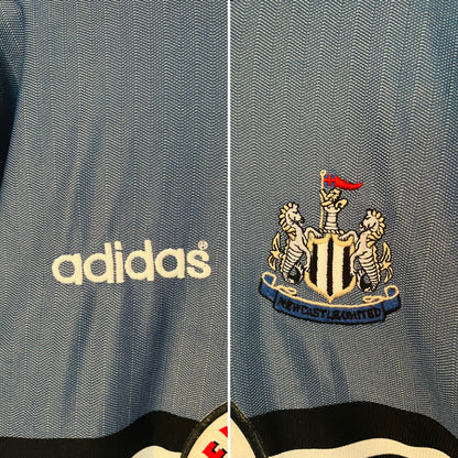 Newcastle United away football shirt 1996/97 Ginola Large
