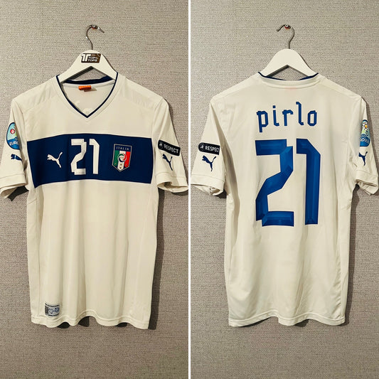 Italy away football shirt
Euro 2012 Pirlo Medium