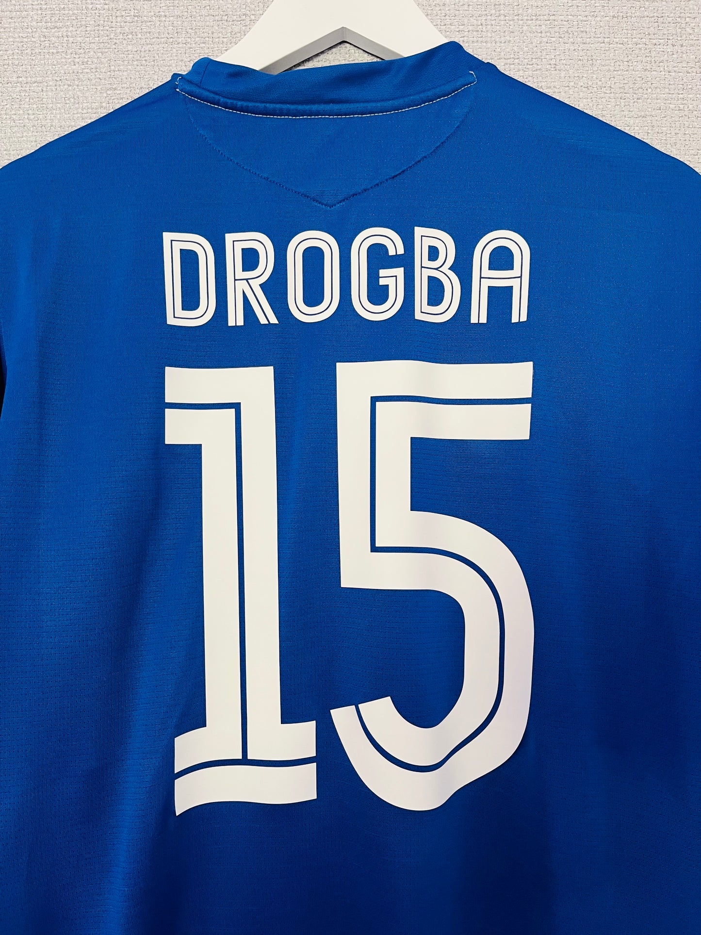 Chelsea home football shirt 2005/06 Drogba Medium
