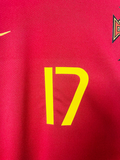 Portugal home football shirt
W/C 2006 Ronaldo XXL